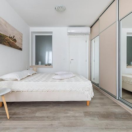 Syraino Apartment Skopelos Town Ngoại thất bức ảnh